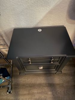 Rooms to Go Kids Chest/ Night Stand Navy Blue