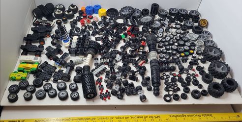 LEGO: Lots of Wheels Tires Axles, Assorted Mixed Sizes Car Parts