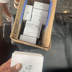 Air POD Dropping Price If Pick Up