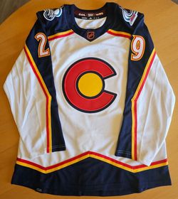 Reverse retro Colorado Avalanche Nathan Mackinnon jersey