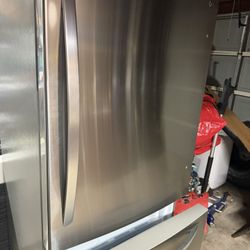 LG Fridge 