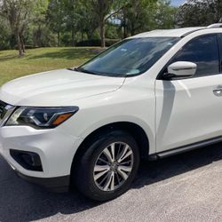 Nissan Pathfinder 4x4