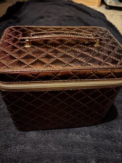 Makeup bag with makeup