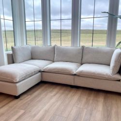 🚛 Beige Cloud Sectional