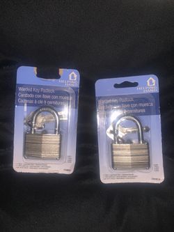 BRAND NEW IN PACKAGE  2 HELPING HAND PADLOCKS WITH KEYS