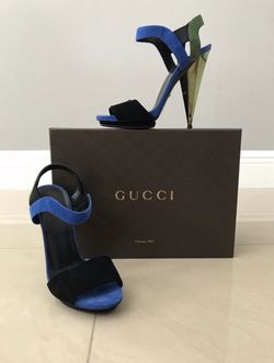 Gucci sandals NEW (size 38)