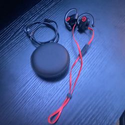 Power Beats Wireless Headphones 