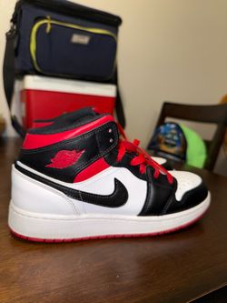 Jordan 1 mid