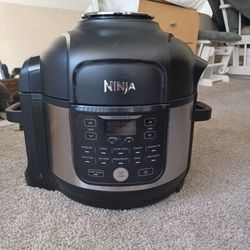Ninja Foodi 11-in-1 Pro Pressure Cooker + Air Fryer (Model FD302).