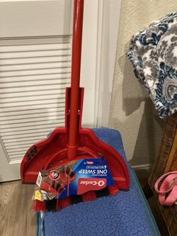 New O Cedar Broom W Dust Pan 