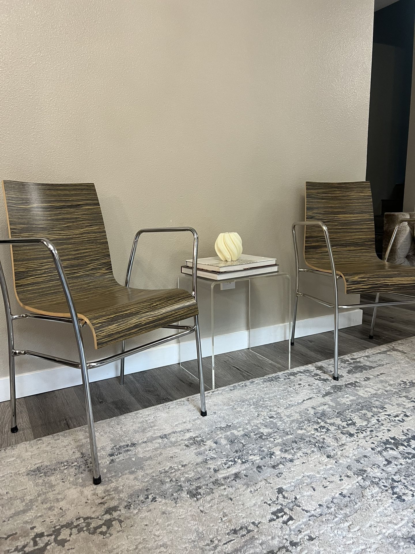 2 armchair