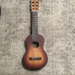 Yamaha Guitalele