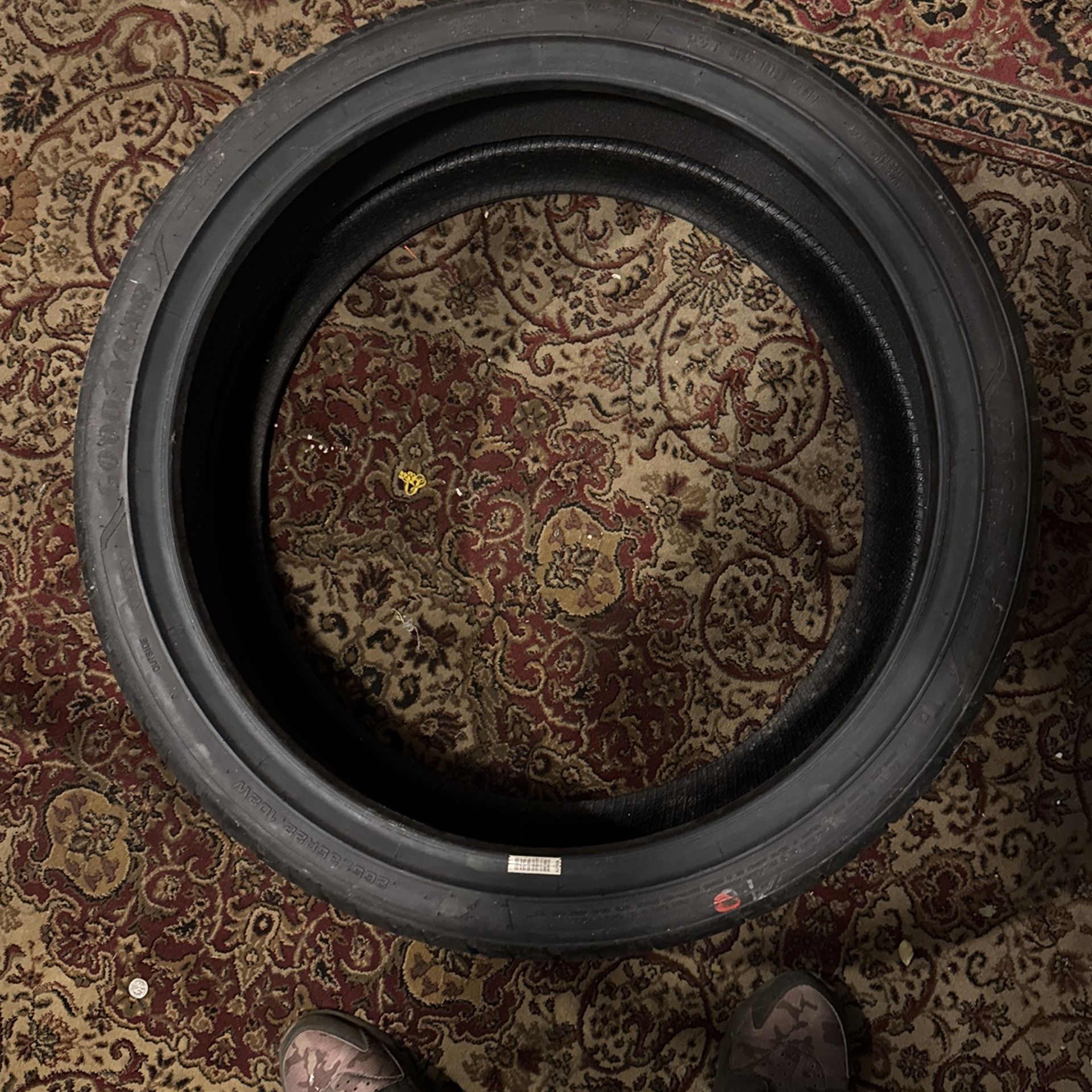 Tire 22” Goodyear Eagle F1