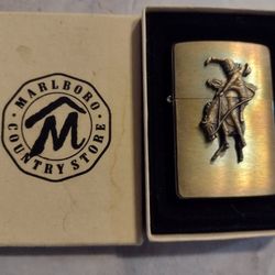 Marlboro Zippo Lighter And Ash Tray 