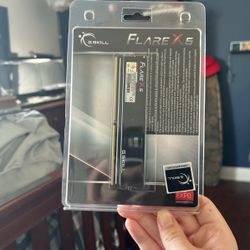 1 STICK OF RAM FlareX5 16gb