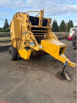 Vermeer 504H round baler