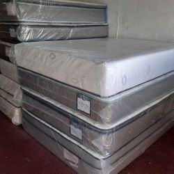 🙋I HAVE ALL SIZES AVAILABLE BRAND NEW🤷
👀👀 good quality and good special prices 👀👀
         ----TWIN ----FULL---- QUEEN--- KING----
MATTRESS AND 