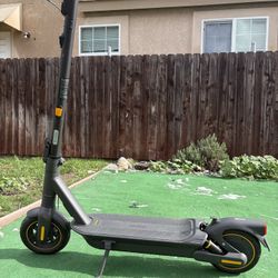 Segway Ninebot Max G2 Electric Off-road Scooter 