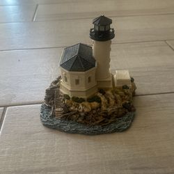 Vintage 1999 SIGNED Harbour Lights Coquille River Oregon Lighthouse