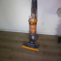 Vacuum Cleaner Good Condition Dyson