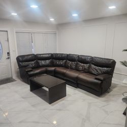 Sectional Sofa 