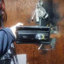 Car Stereo 