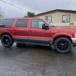 Ford Excursion 