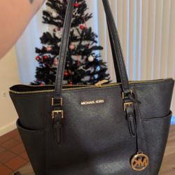 Black Michael Kors Purse
