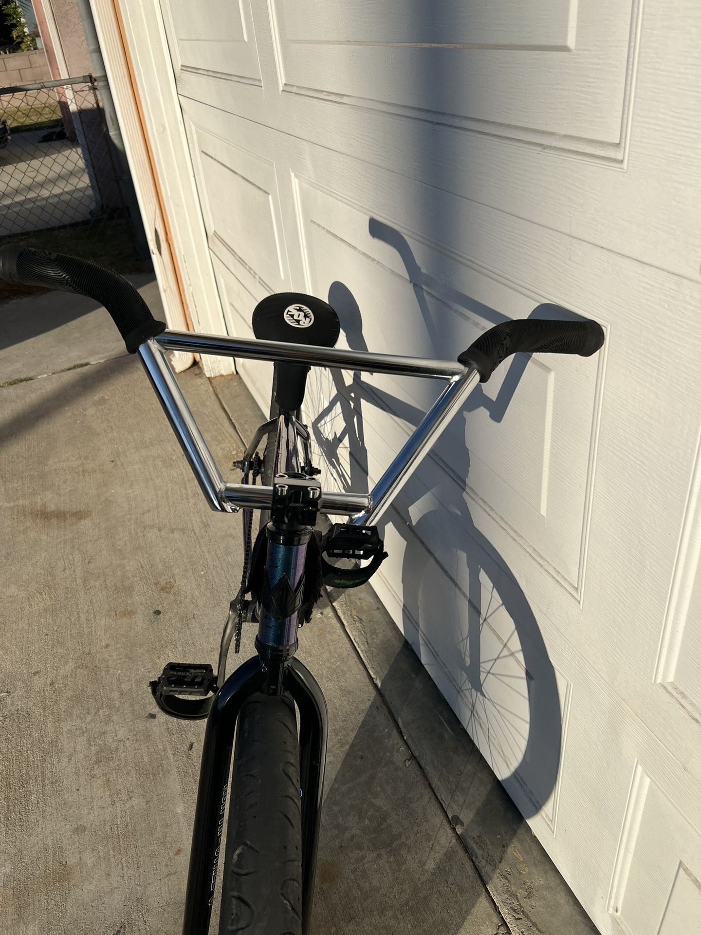 Chrome 2wg Looking To Trade For Black Oaklands 