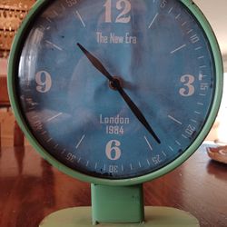 Vintage Lime Green Metal Clock