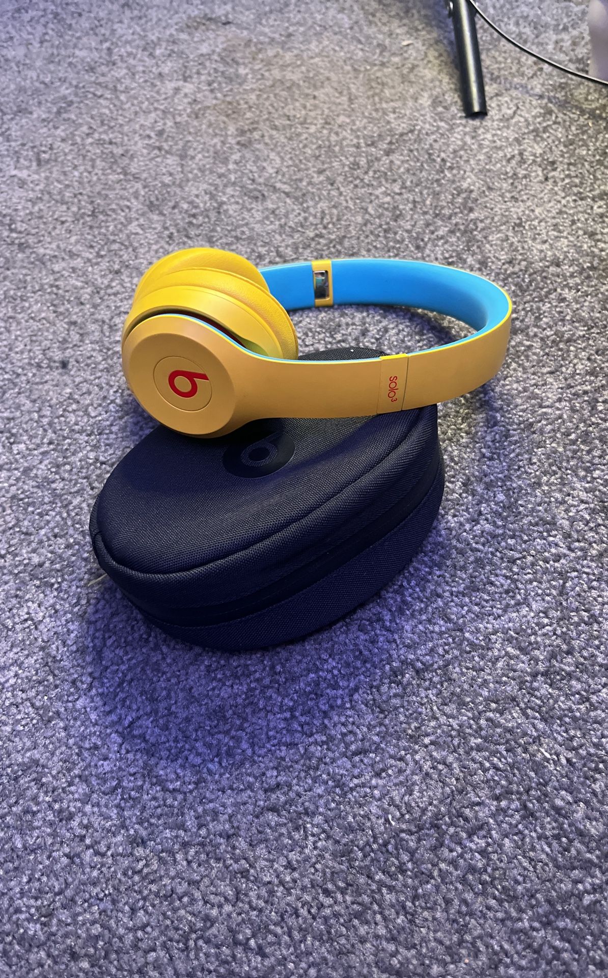 Beats Discontinued CLUB YELLOW TRADES OR CASH