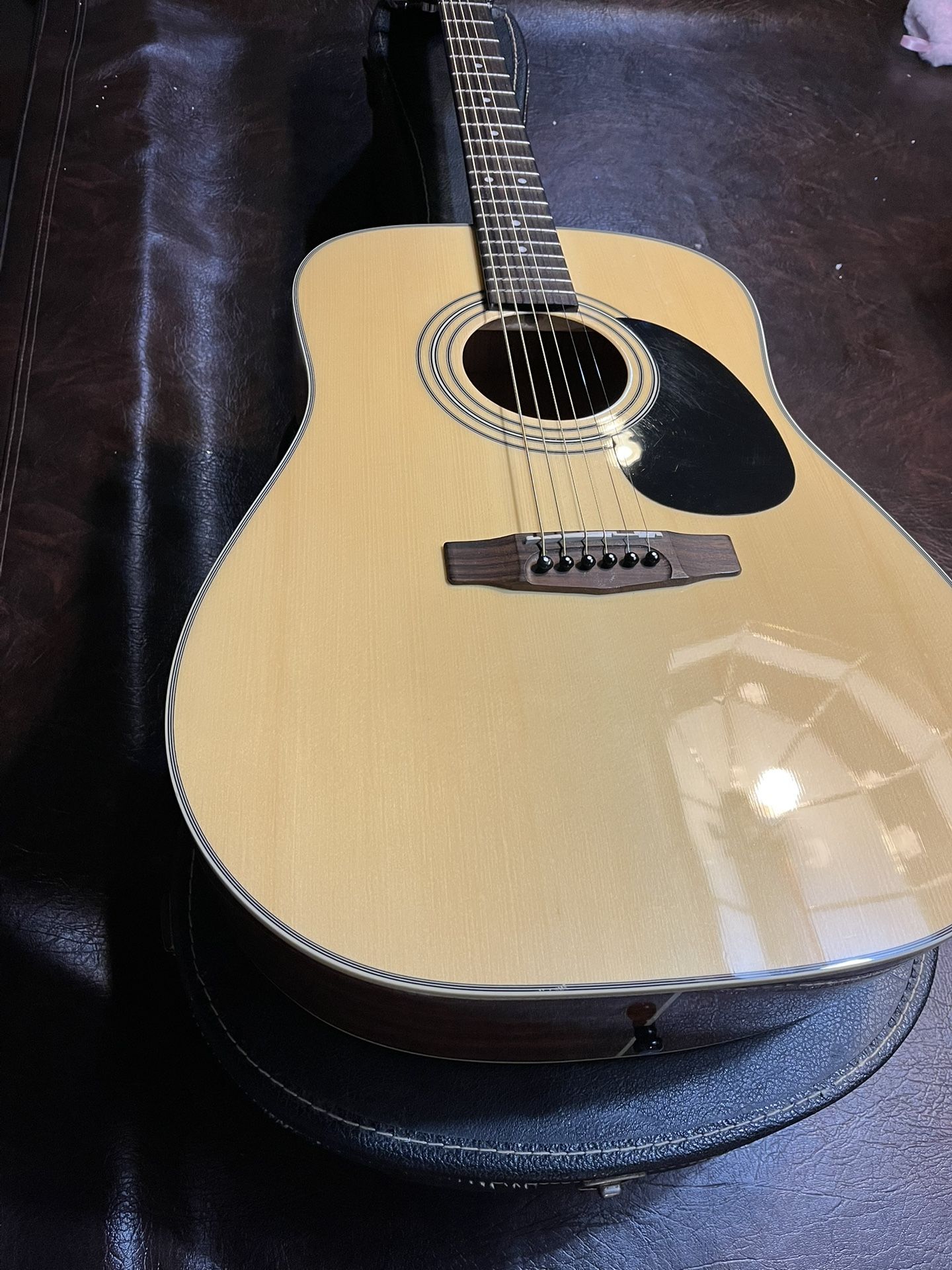 Real Nice Acoustic Guitar