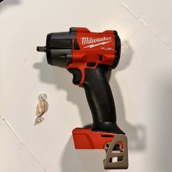 📌Milwaukee m18 FUEL GEN-2 18V Lithium-Ion Mid Torque Brushless Cordless 3/8 in. Impact Wrench with Friction Ring (Tool-Only) 👉👉PRECIO FIRME👉$145