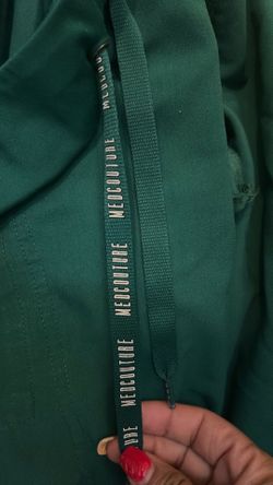 Scrubs Hunter green