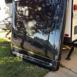 Lid For Truck (ford)