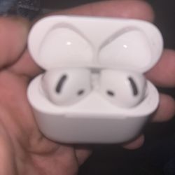 AirPod 4