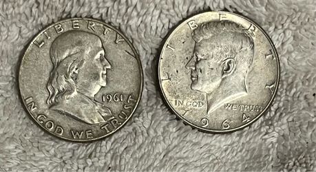 2  SILVER HALF DOLLARS FRANKLIN & KENNEDY