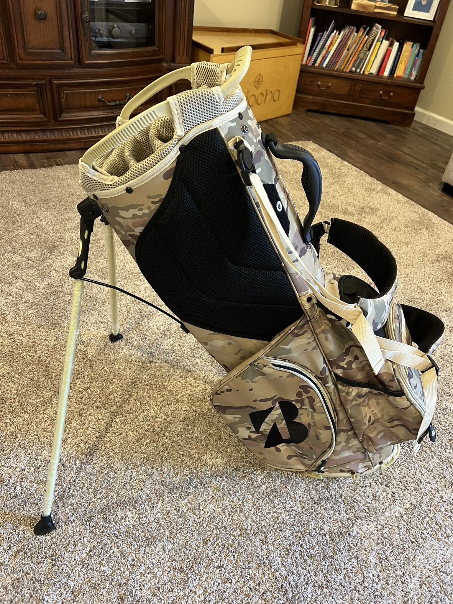 New Bridgestone Golf Bag Military Camo