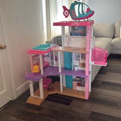 Barbie Dream house $30