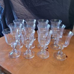 12 Crystal Wine Glasses