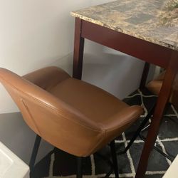 Table With 2 Chairs