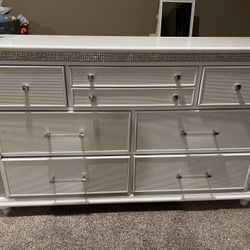 Bedroom Set 