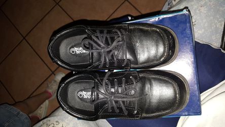 Buster brown black shoes