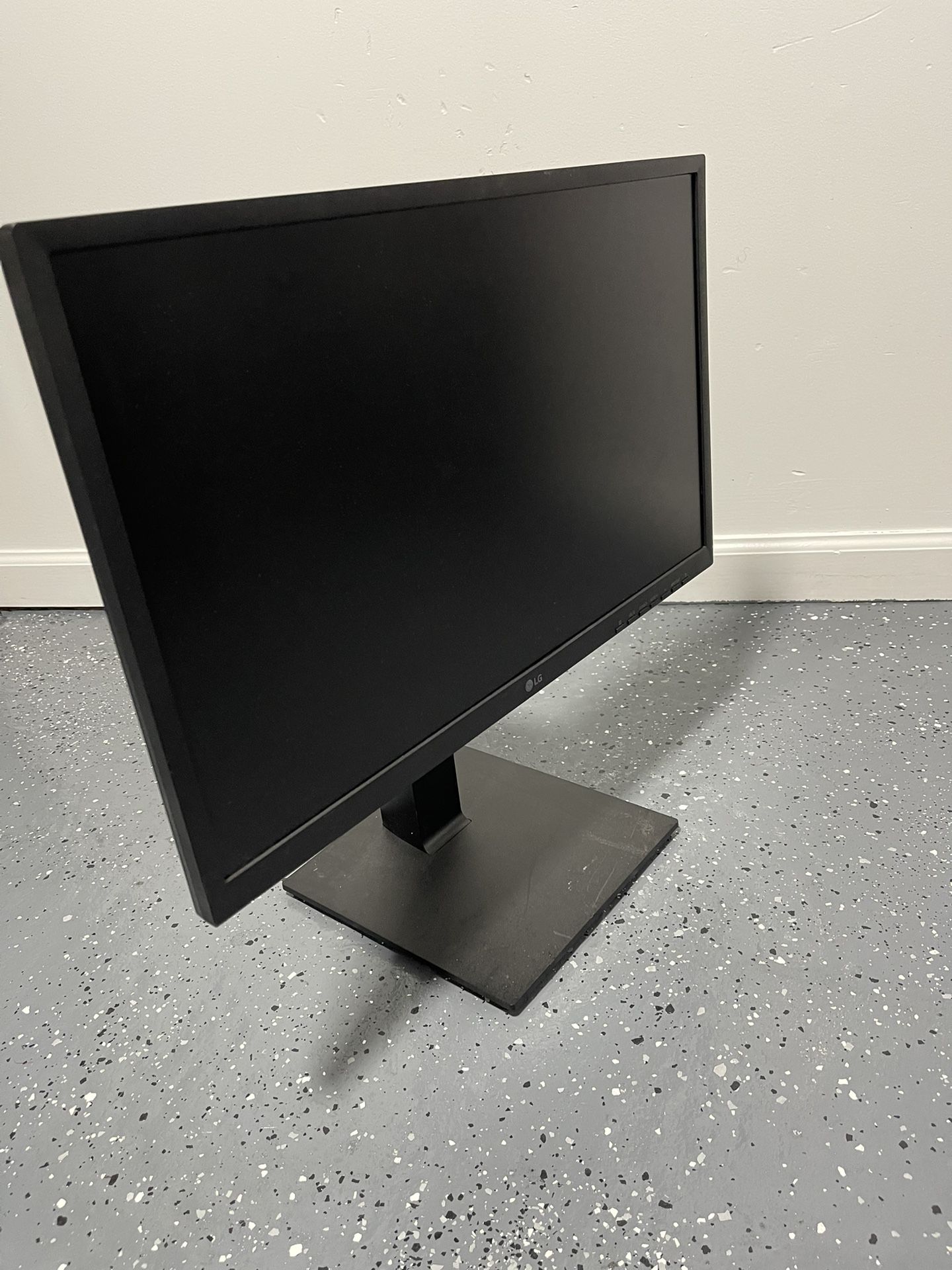 LG Monitor Computer 