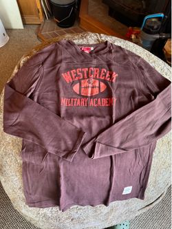 Large Guess long sleeve