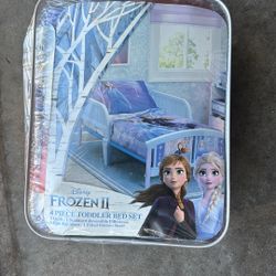 Frozen Toddler Bed Set
