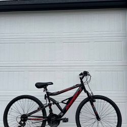 Hyper Shocker – 26” wheels - Full-Suspension Mountain Bike – Like New Bicycle