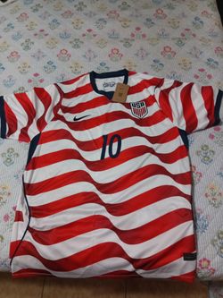BRAND NEW Nike USA Soccer Jersey #10