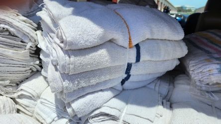 Towels For sale