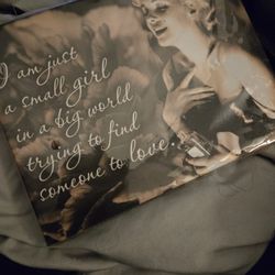 Marilyn Monroe Picture New